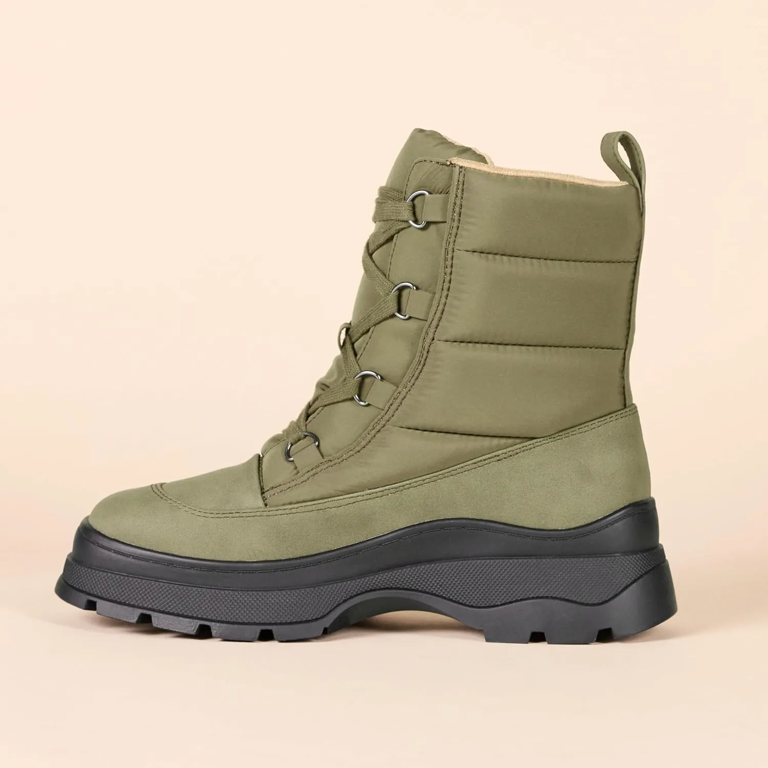 Amazon Essentials Women's Lace Up Puffer Boot