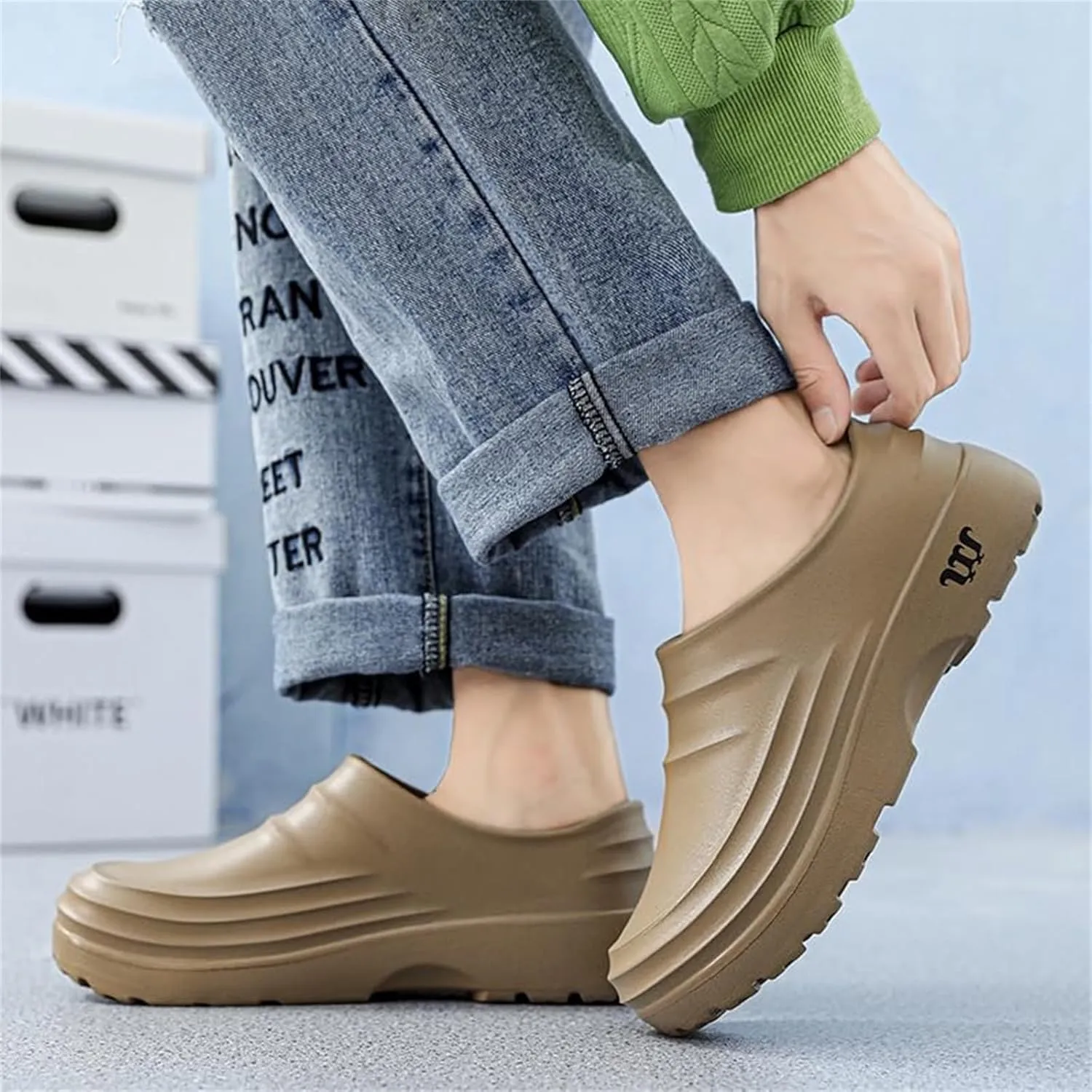 Armadillo Clogs for Men & Women Non Slip Work Shoes Safety Kitchen Chef Shoe Waterproof Wide Width Sneakers Comfortable Garden Shoes Slip-On Outdoor Beach Footwear Arch Support Nursing Slippers