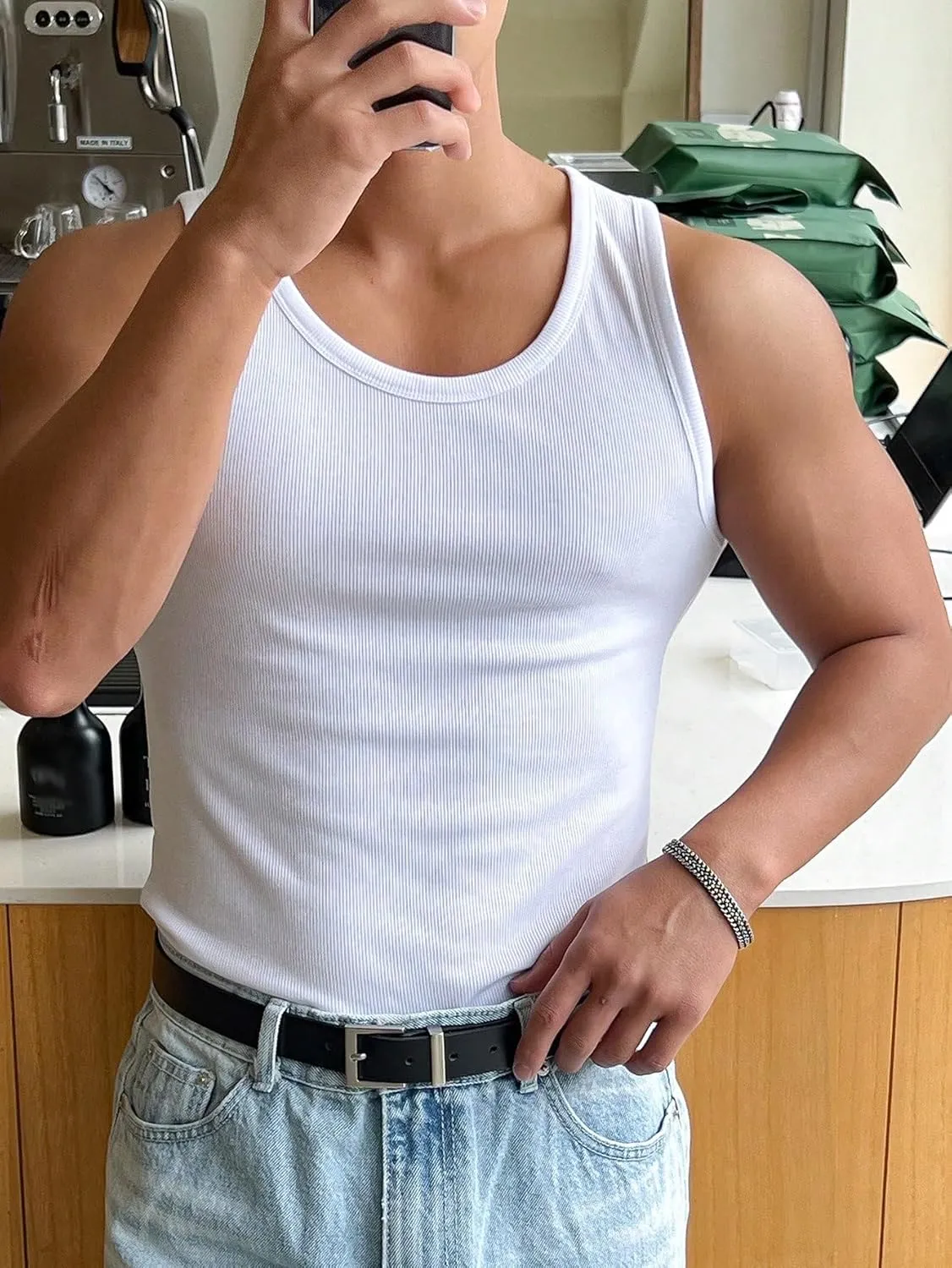 COZYEASE Men's Summer Tank Top Scoop Neck Workout Gym Muscle Tank T-Shirt Sleeveless Undershirt