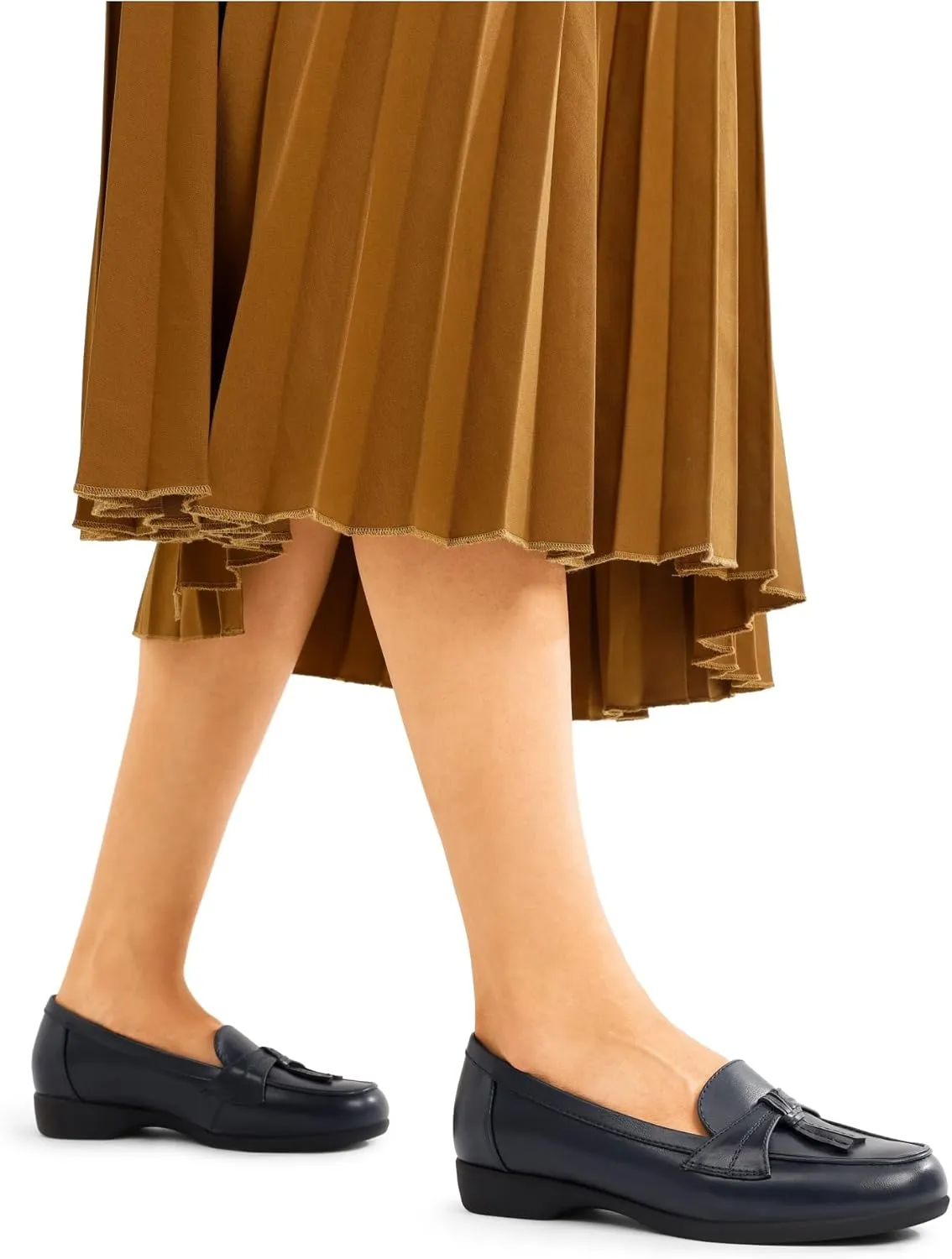 DREAM PAIRS Women's Comfortable Dressy Slip-on Loafers Business Casual Work Shoes Office, Faux Leather Arch Support Round Toe Flats Shoes with Tassel Decoration