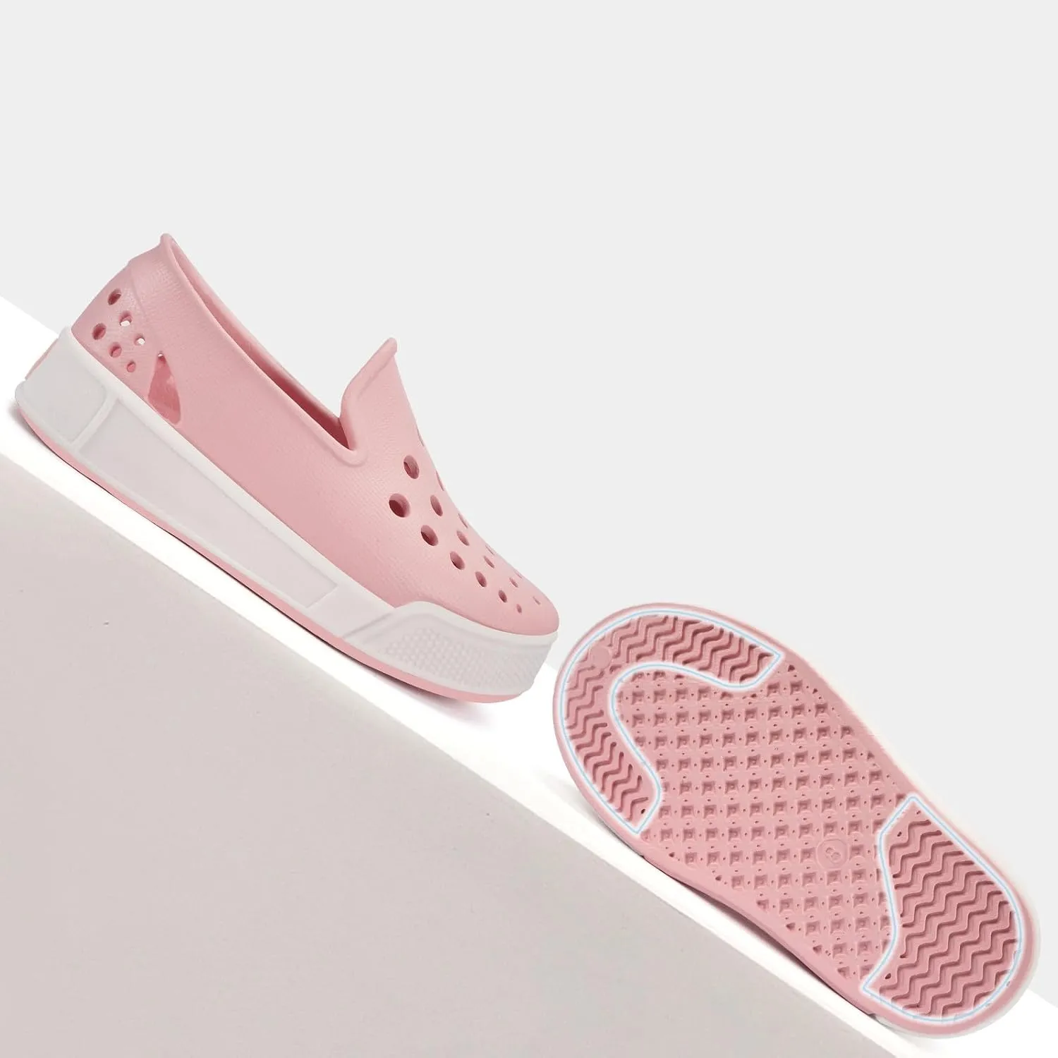 Eagsouni Kids Water Shoes Toddler Girls Boys Slip-On Sneakers Lightweight Breathable Sandals for Outdoor Indoor