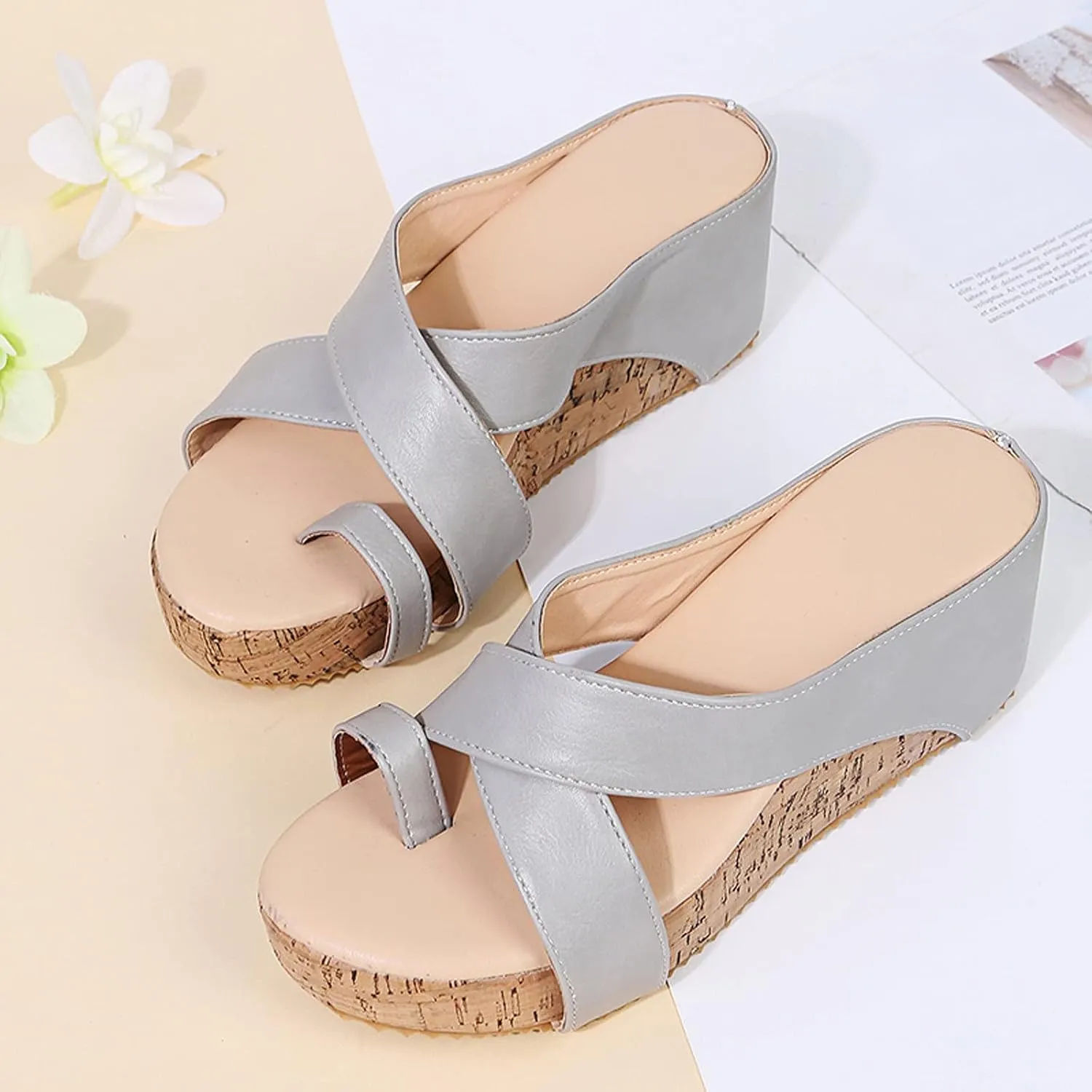 Eduavar Wedge Sandals for Women, Women's Sandals Dressy Summer Beach Sandals Lace Trim Ring Toe Floral Flat Sandals