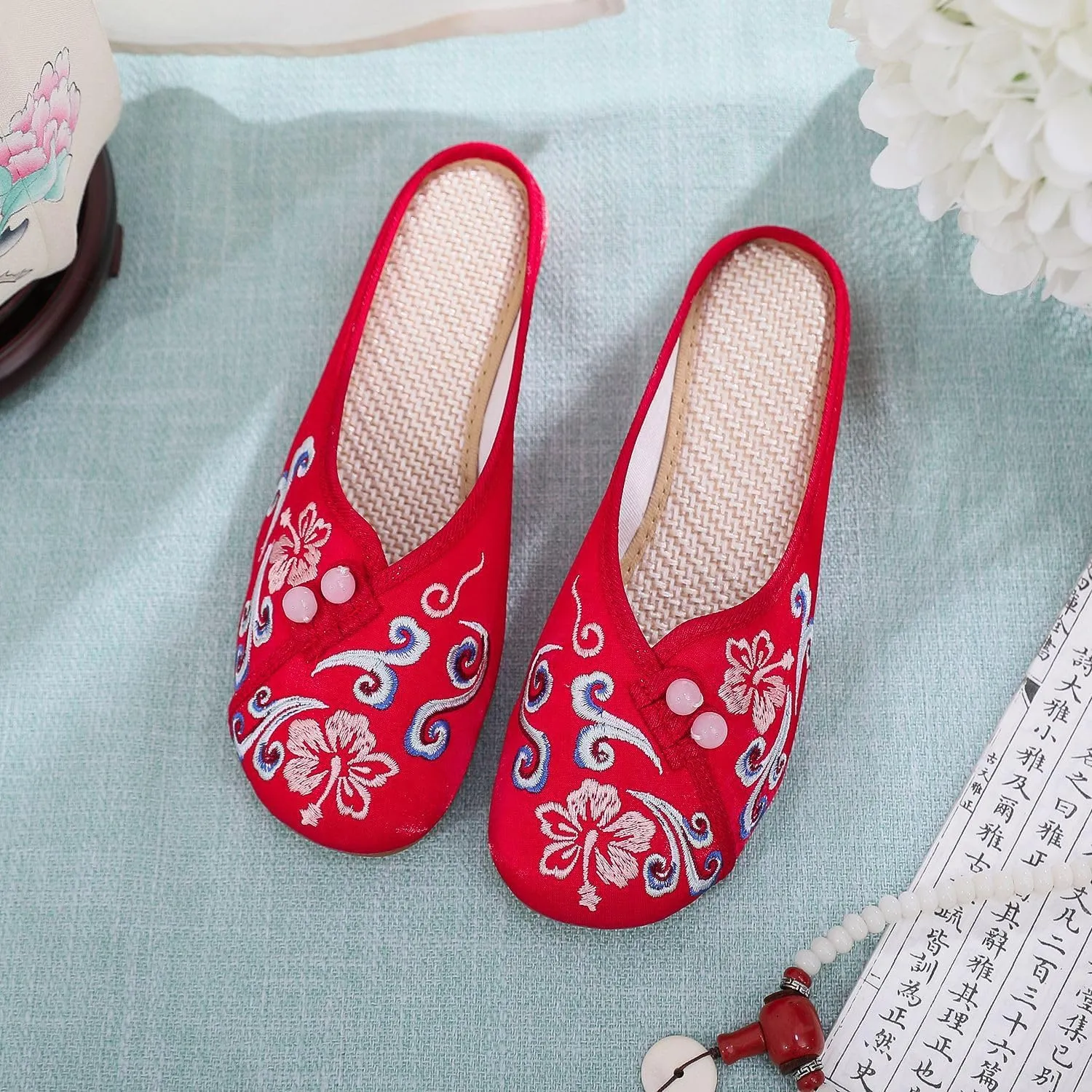 Embroidered Flower Women's Shoes Backless Mules Comfortable Flats Round Toe Loafers Chinese Style Canvas Slippers Cute Sandals