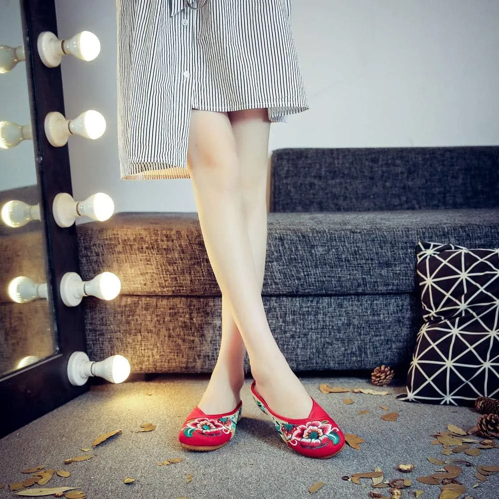 Embroidered Flower Women's Shoes Backless Mules Comfortable Flats Round Toe Loafers Chinese Style Canvas Slippers Cute Sandals
