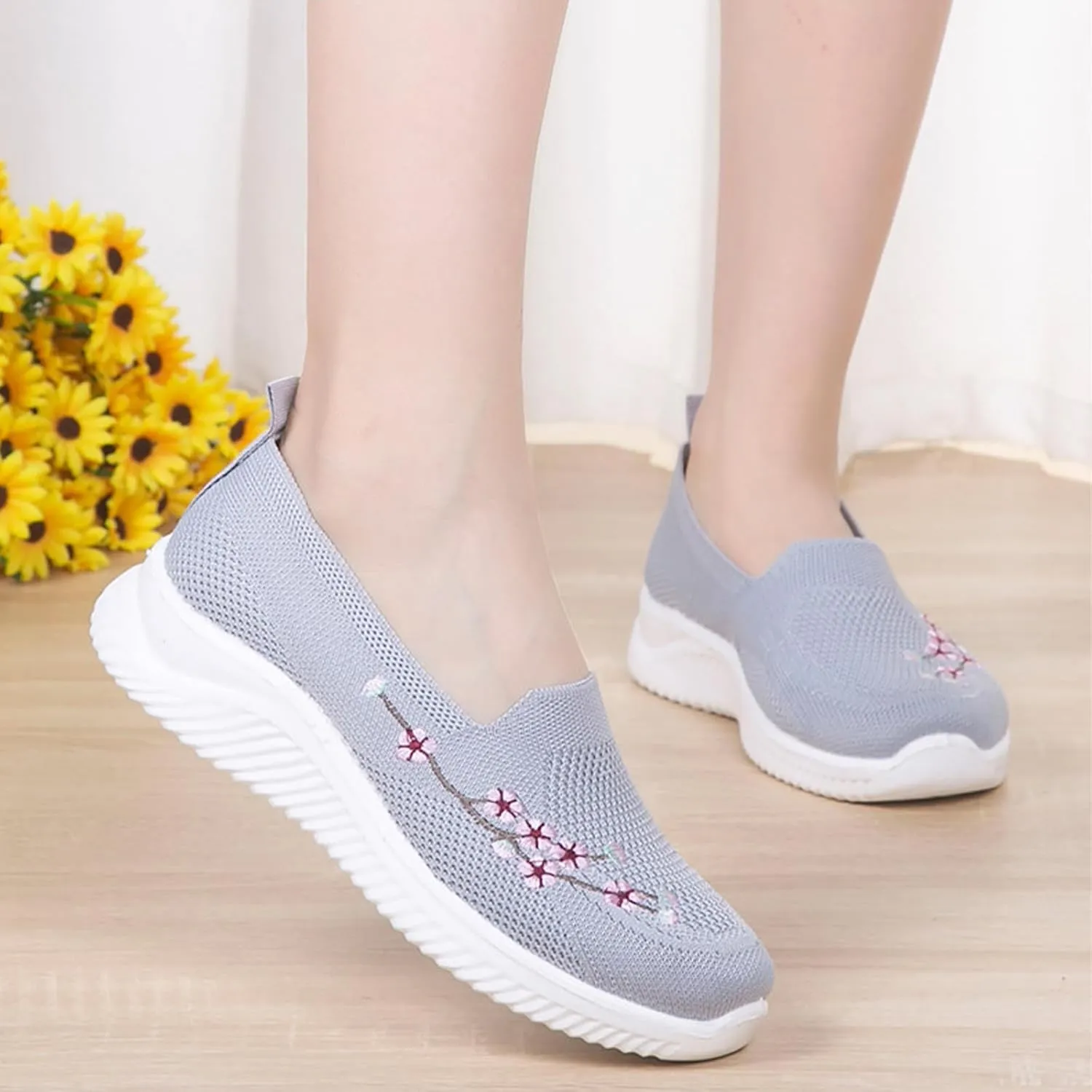 Ephirebra Women's Knitted Mesh Flat Loafers Slip-On Breathable Comfortable Low Top Sport Shoes Fashion Embroidery Cute Lightweight Casual Walking Shoes