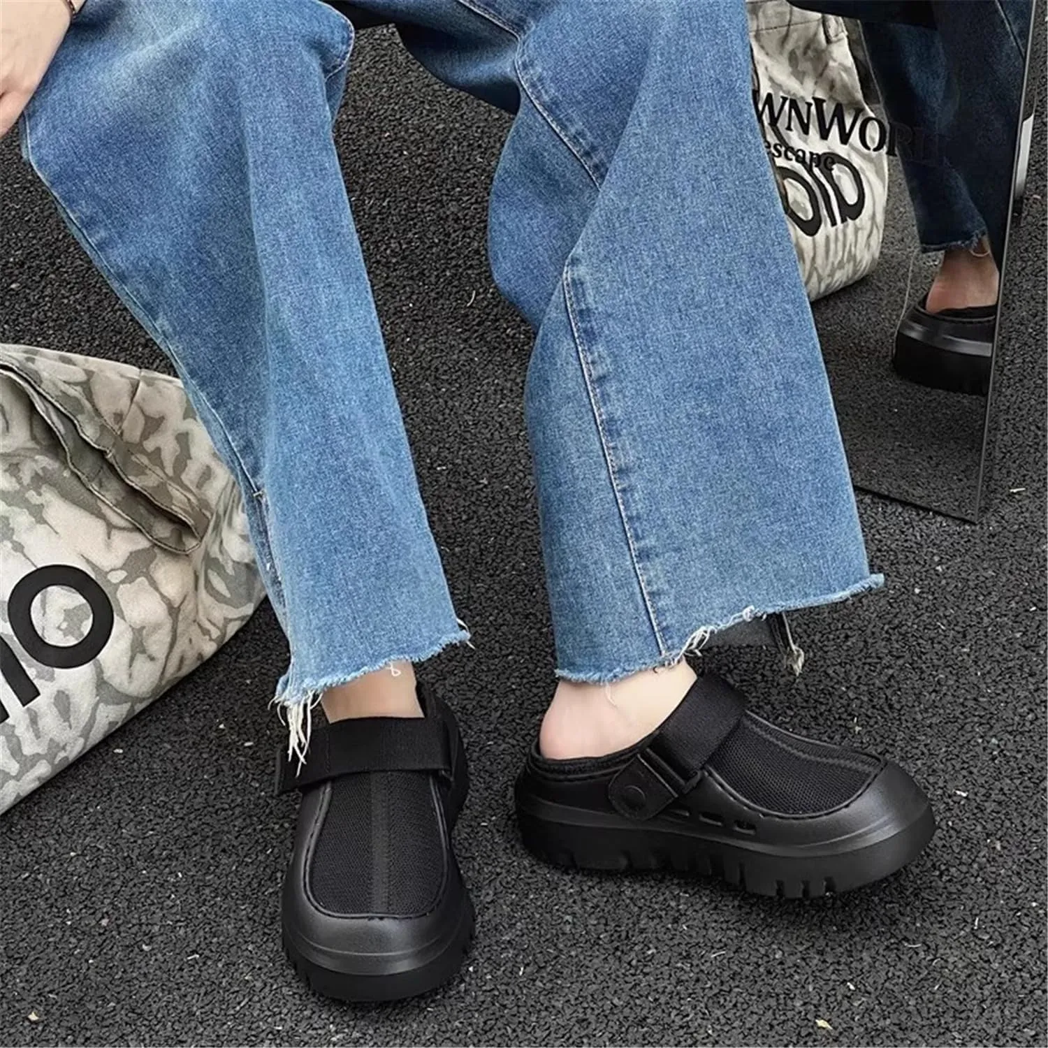 Fashion Platform Clogs Sandals for Women's Casual Adjustable Indoor Non Slip Comfortable Outdoor Men Slippers Women's Mules & Clogs