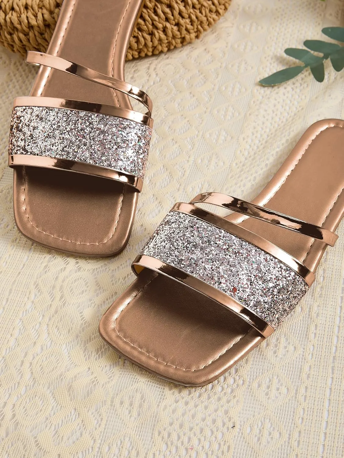 GORGLITTER Women's Sequin Flat Sandals Metallic Fashion Dressy Sandals