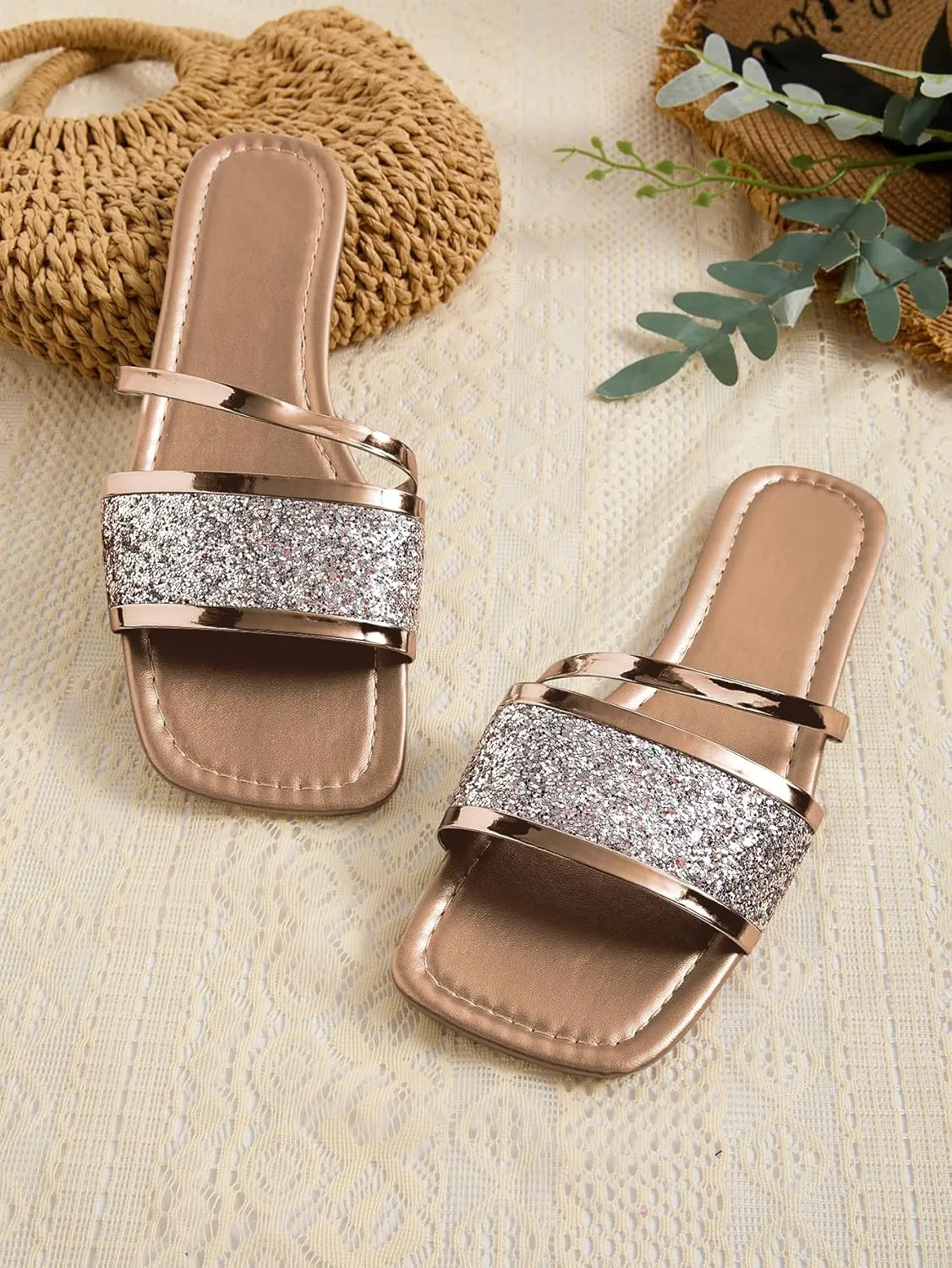GORGLITTER Women's Sequin Flat Sandals Metallic Fashion Dressy Sandals