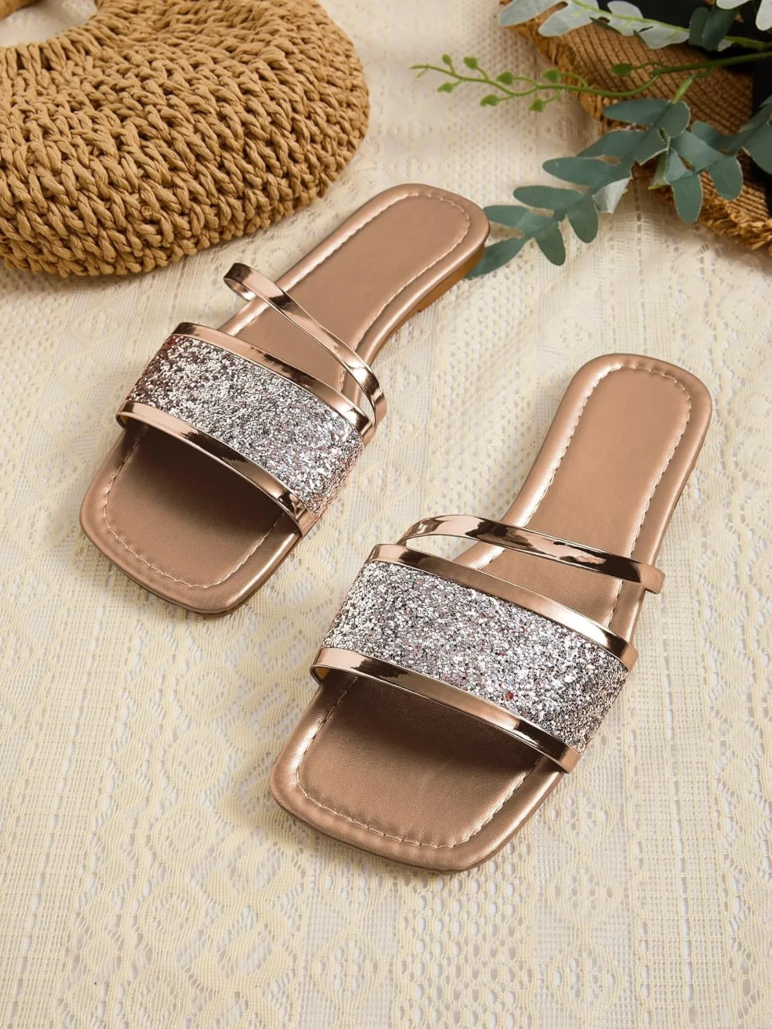 GORGLITTER Women's Sequin Flat Sandals Metallic Fashion Dressy Sandals