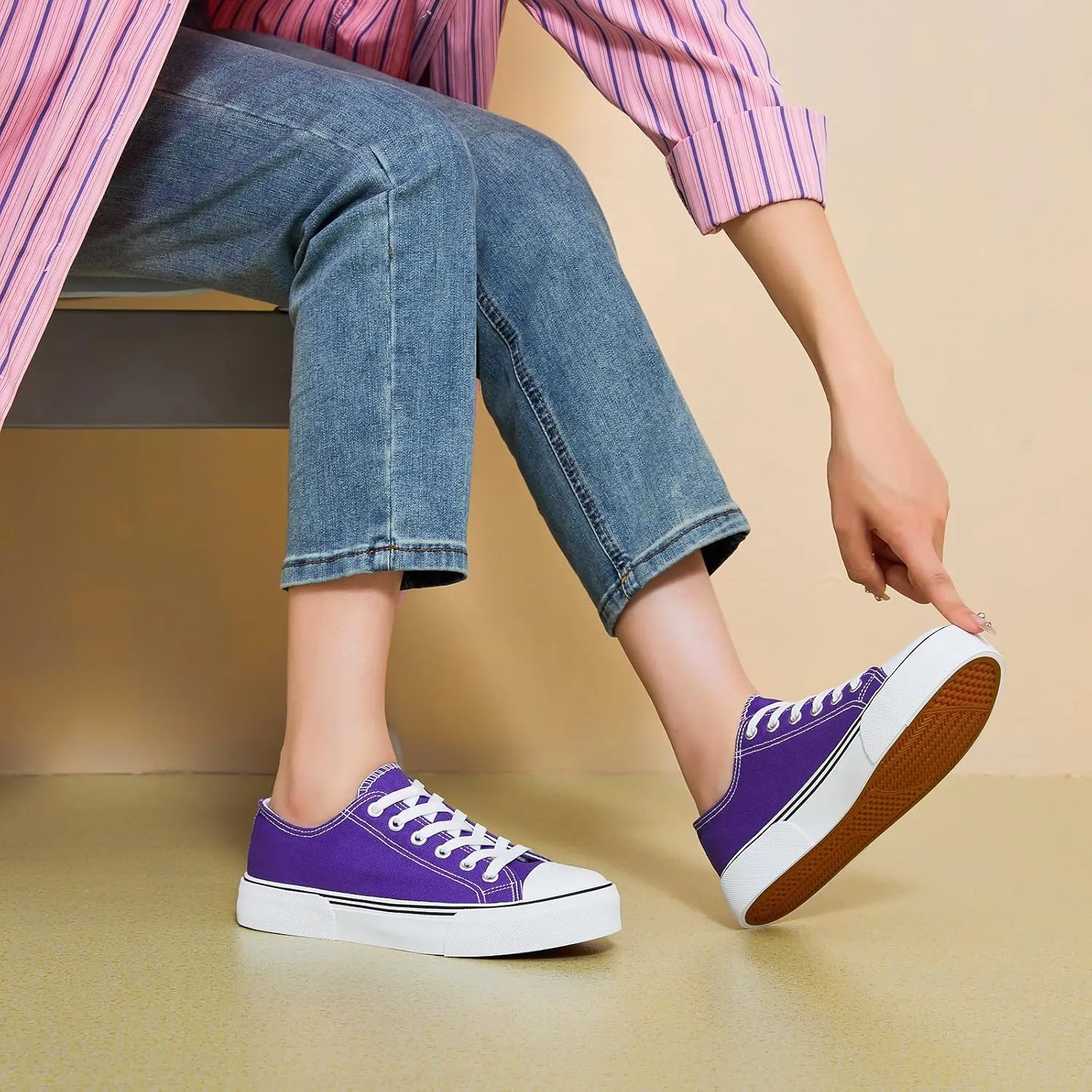 hash bubbie White Sneakers for Women Low Top Canvas Shoes Womens Canvas Sneakers Women's Fashion Sneakers Slip on Casual Tennis Shoes