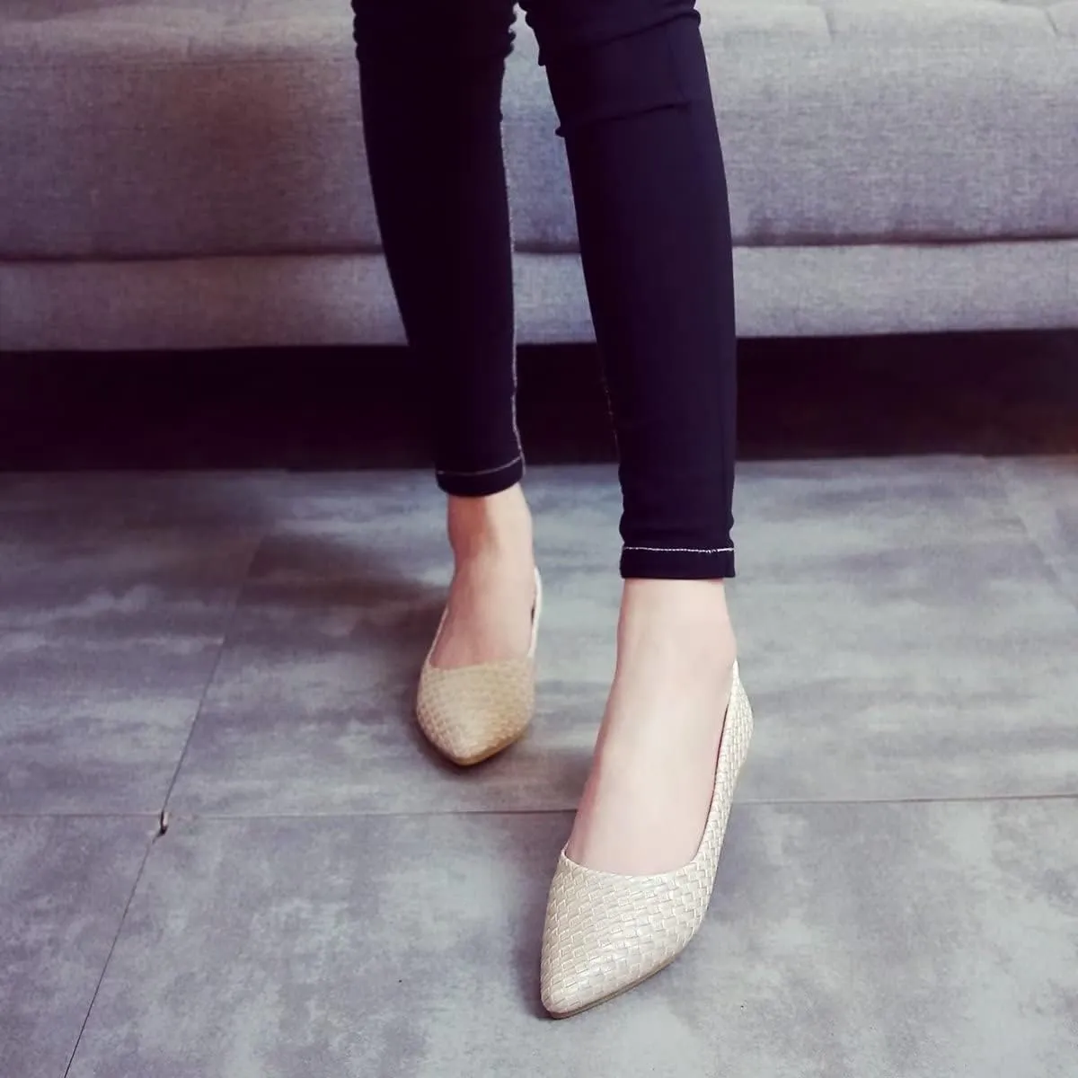 Hee grand Classic Weave Pointed Toe Ballet Flats for Women Comfort Light Weight Loafers Slip-On Work Flats Elegant Dress Shoes