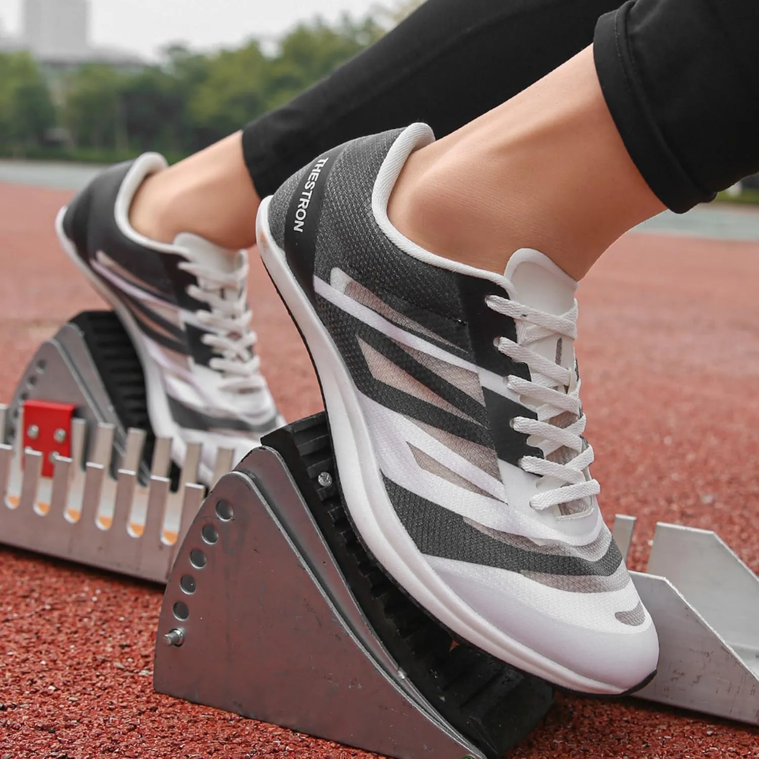Men Women Track and Field Shoes Kids Spikes Track Sneakers Boys Girls Running Nail Footwears