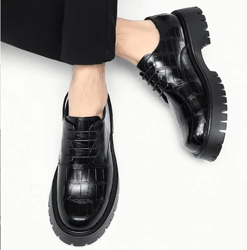 Men's Breathable Leather Wingtip Brogue Oxfords Modern Leather Business Casual Scale Pattern Comfort Formal Shoes Comfortable Round Toe Lace Up Loafers