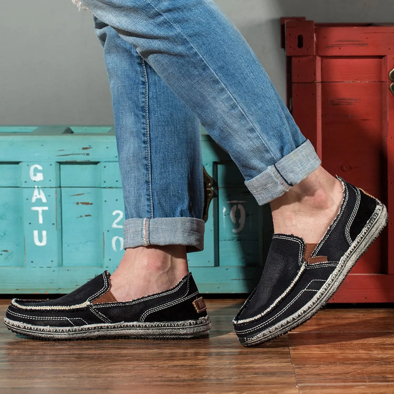 Men's Canvas Slip on Loafers Lightweight Breathable Cloth Shoes Vintage Boat Shoes Casual Flat Loafer Outdoor Walking Sneakers