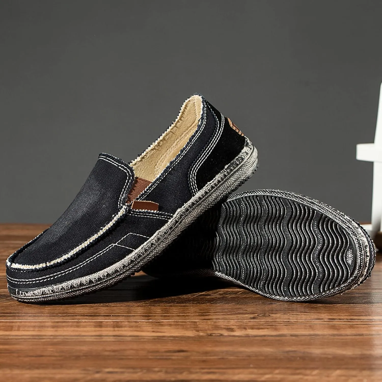 Men's Canvas Slip on Loafers Lightweight Breathable Cloth Shoes Vintage Boat Shoes Casual Flat Loafer Outdoor Walking Sneakers