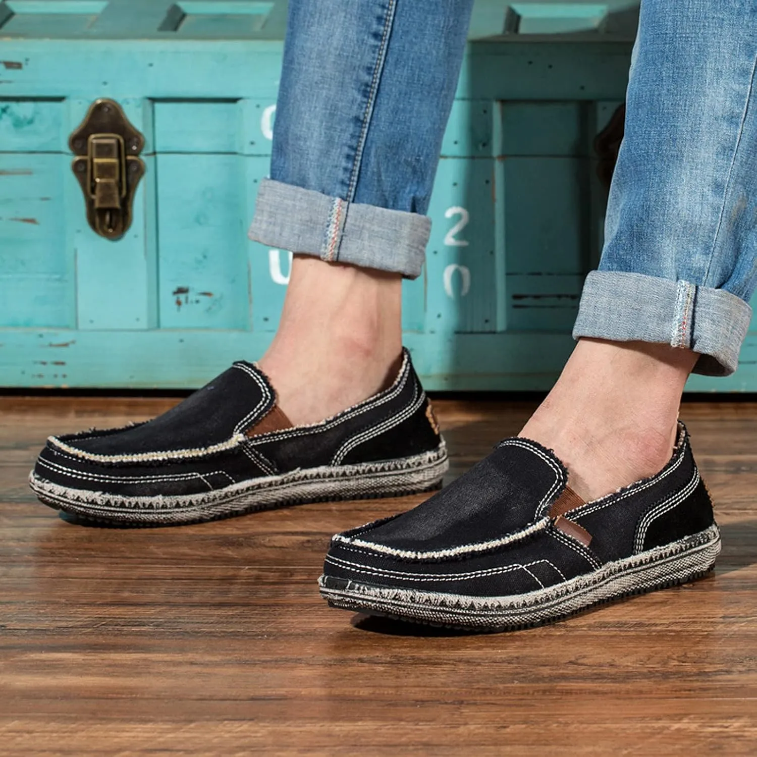 Men's Canvas Slip on Loafers Lightweight Breathable Cloth Shoes Vintage Boat Shoes Casual Flat Loafer Outdoor Walking Sneakers