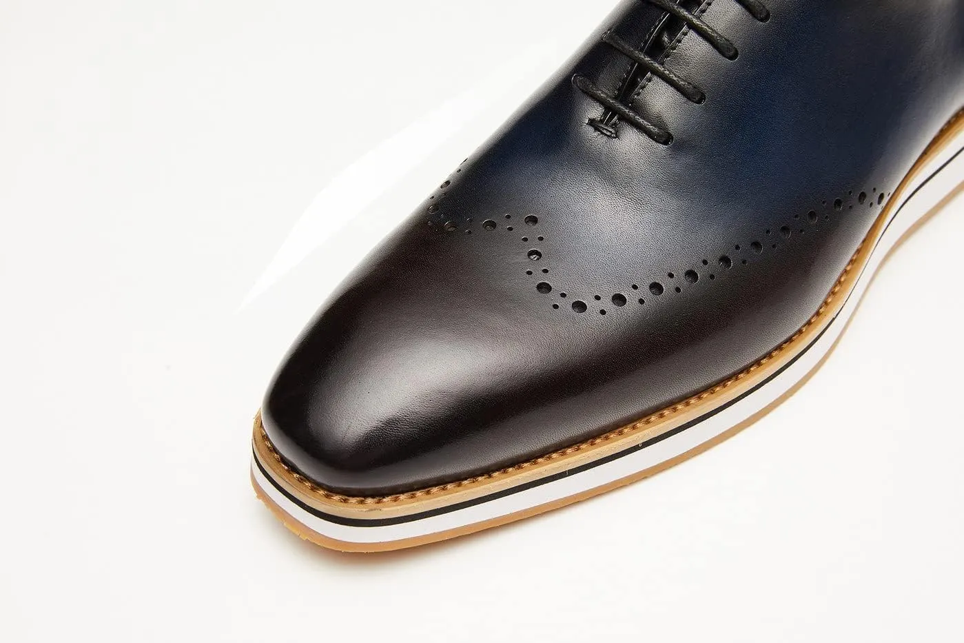 Men's Oxfords Business Casual Formal Dress Shoes Wingtip Boys Leather Sneakers Walking Shoes for Men