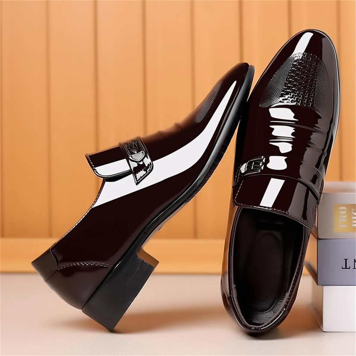 Men's Retro Patent Leather Slip On Dress Shoes Formal Business Oxford Pointed Toe Loafers for Men