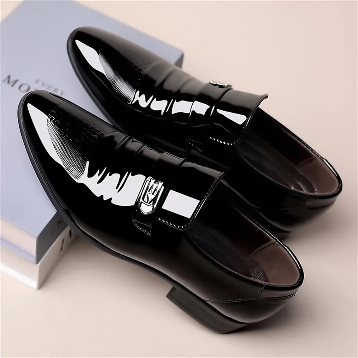 Men's Retro Patent Leather Slip On Dress Shoes Formal Business Oxford Pointed Toe Loafers for Men