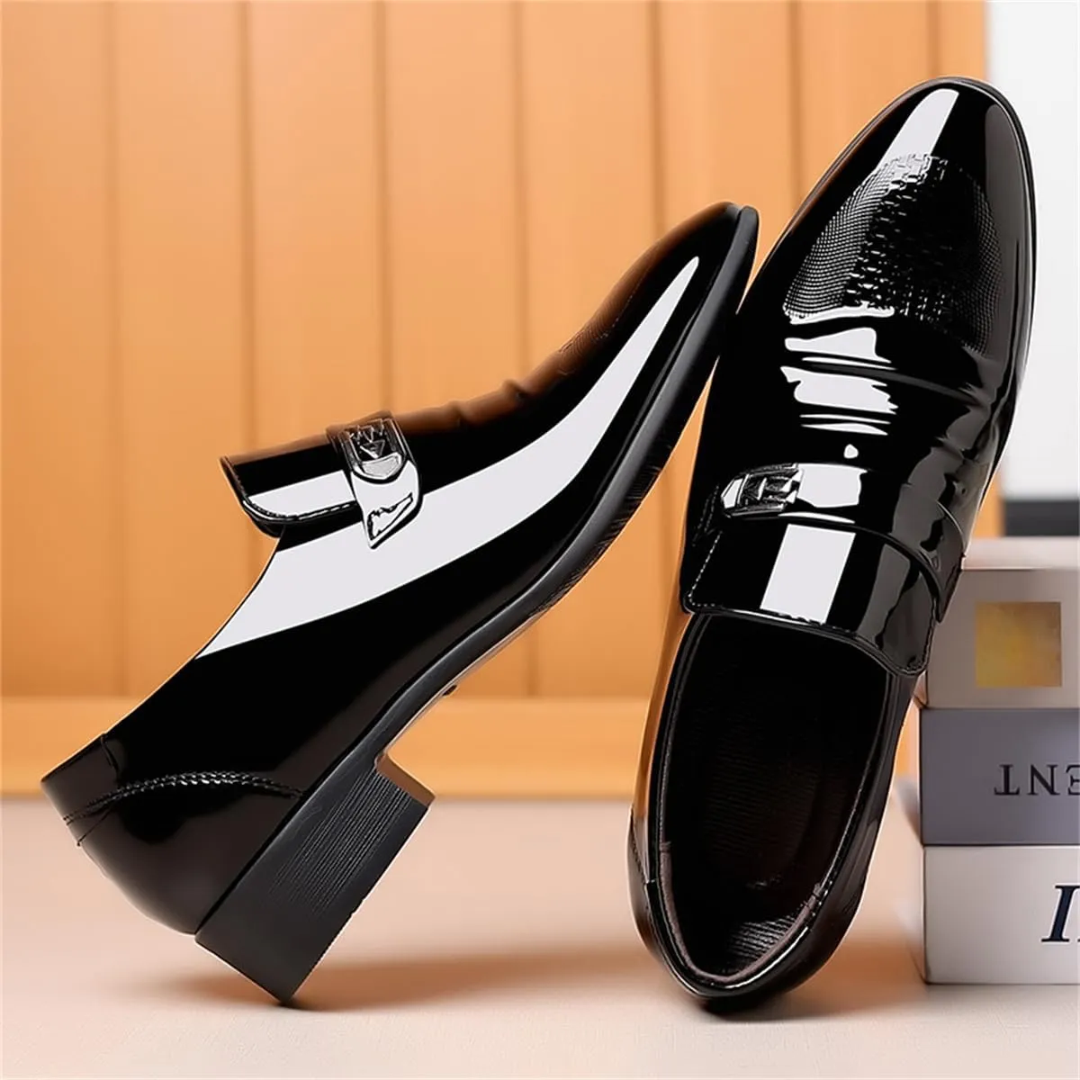 Men's Retro Patent Leather Slip On Dress Shoes Formal Business Oxford Pointed Toe Loafers for Men