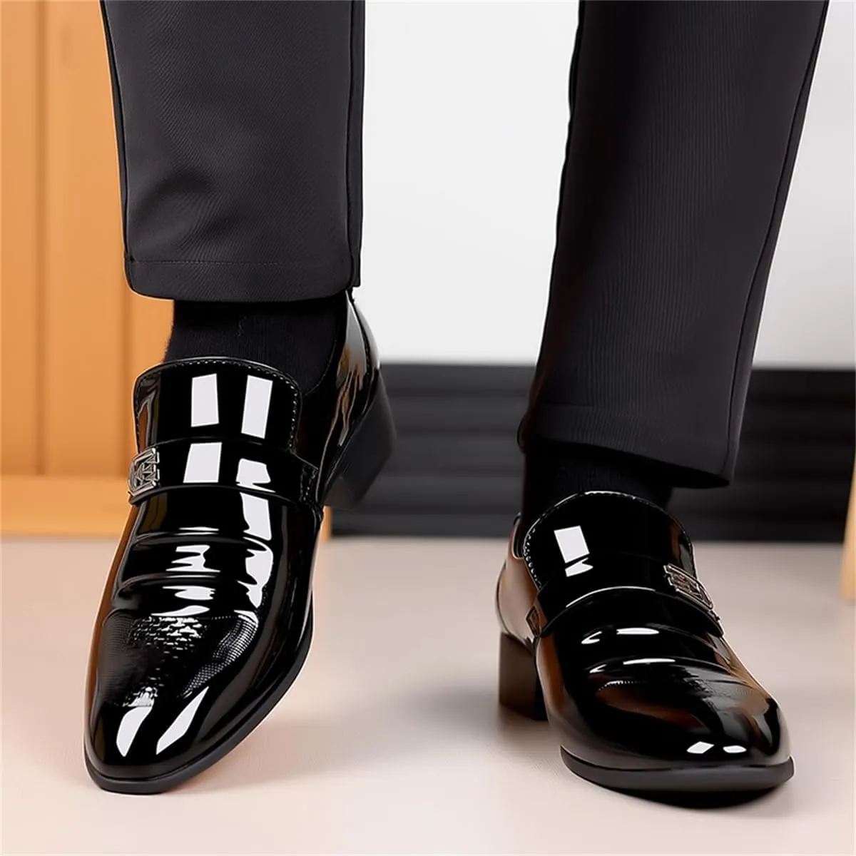 Men's Retro Patent Leather Slip On Dress Shoes Formal Business Oxford Pointed Toe Loafers for Men