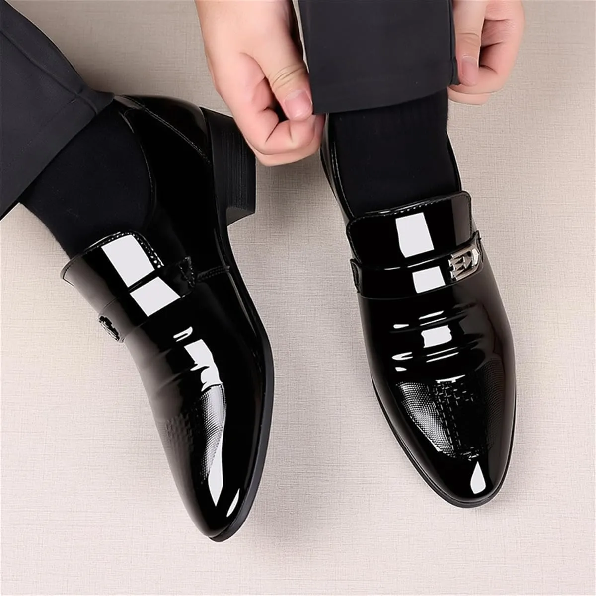 Men's Retro Patent Leather Slip On Dress Shoes Formal Business Oxford Pointed Toe Loafers for Men