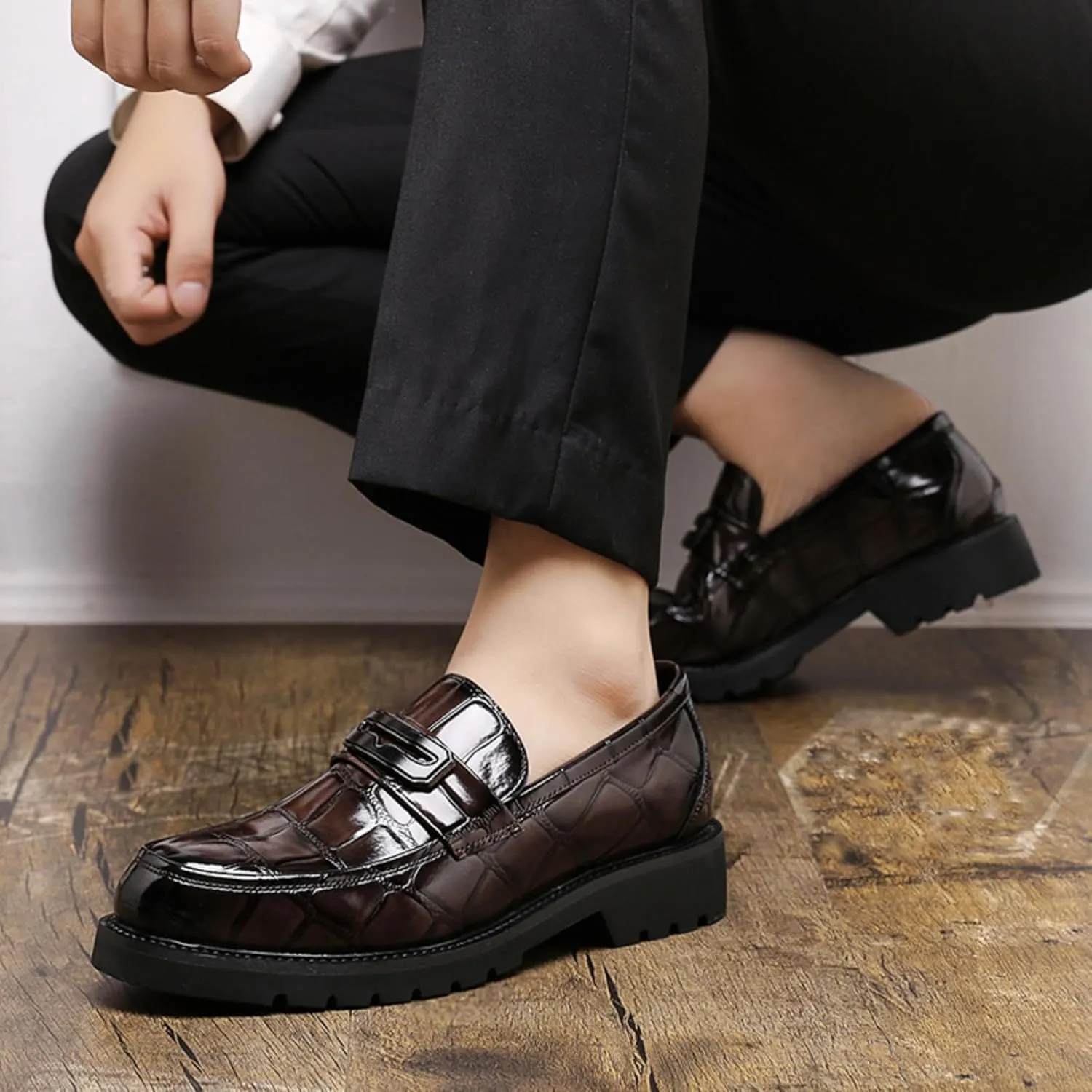 Mens Stone Grain Leather Slip On Dress Penny Loafers Low Top Non-Slip Round Toe Shoes for Formal Business Wedding Office