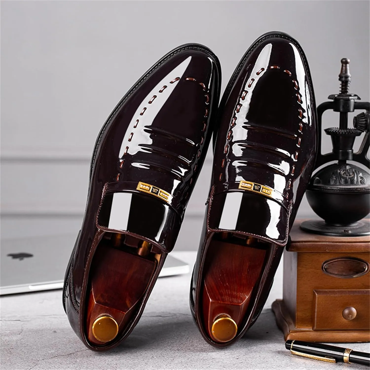 Men's Vintage High Gloss Slip On Dress Loafer Shoes Formal Business Pointed Toe Patent Leather Loafers