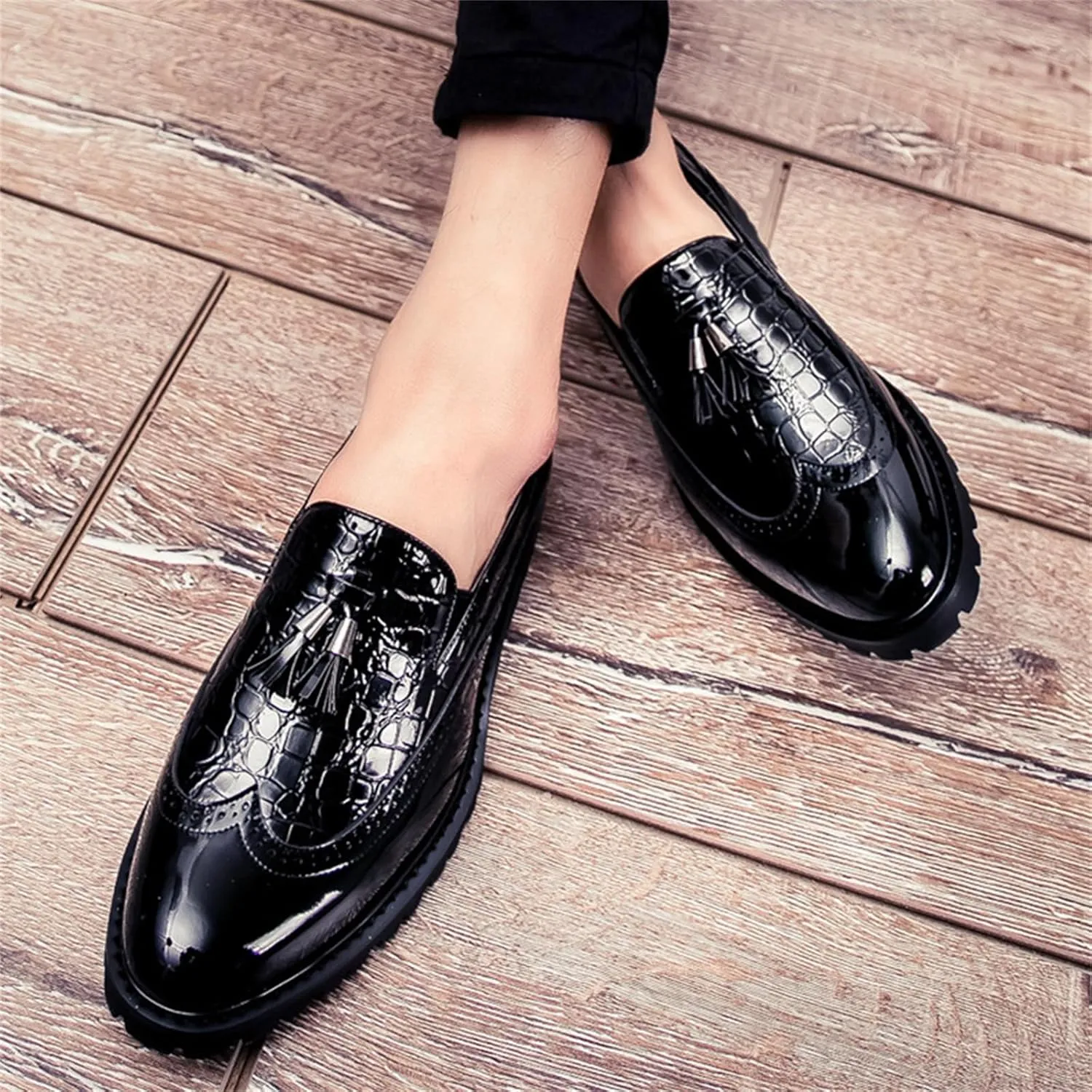 Men's Vintage Leather Wingtip Tassel Brogue Slip-On Dress Loafers Fashion Low-Top Breathable Smoking Formal Shoes Comfort Non-Slip Business Wedding Party Shoes