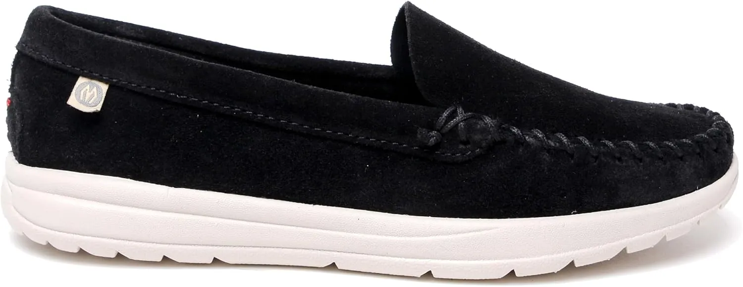 Minnetonka Women's Discover Classic Moc