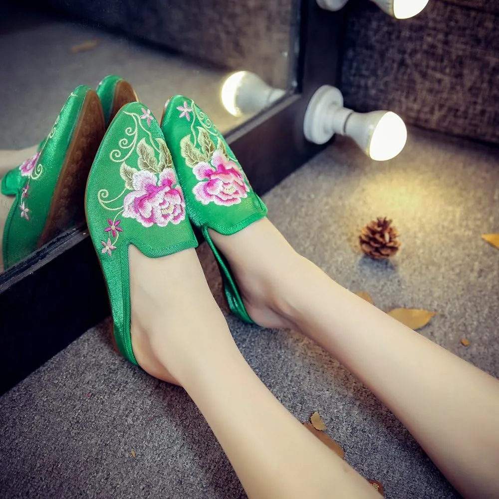 Qhome Women's Chinese Floral Peony Embroidery Pointed-Toe Comfortable Satin Casual Mules House Pumps Slippers Shoes