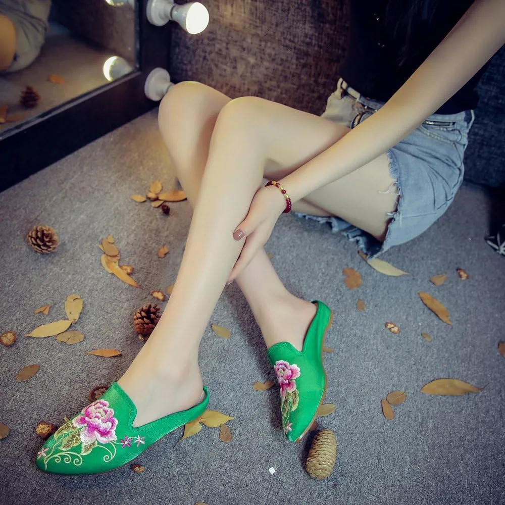 Qhome Women's Chinese Floral Peony Embroidery Pointed-Toe Comfortable Satin Casual Mules House Pumps Slippers Shoes