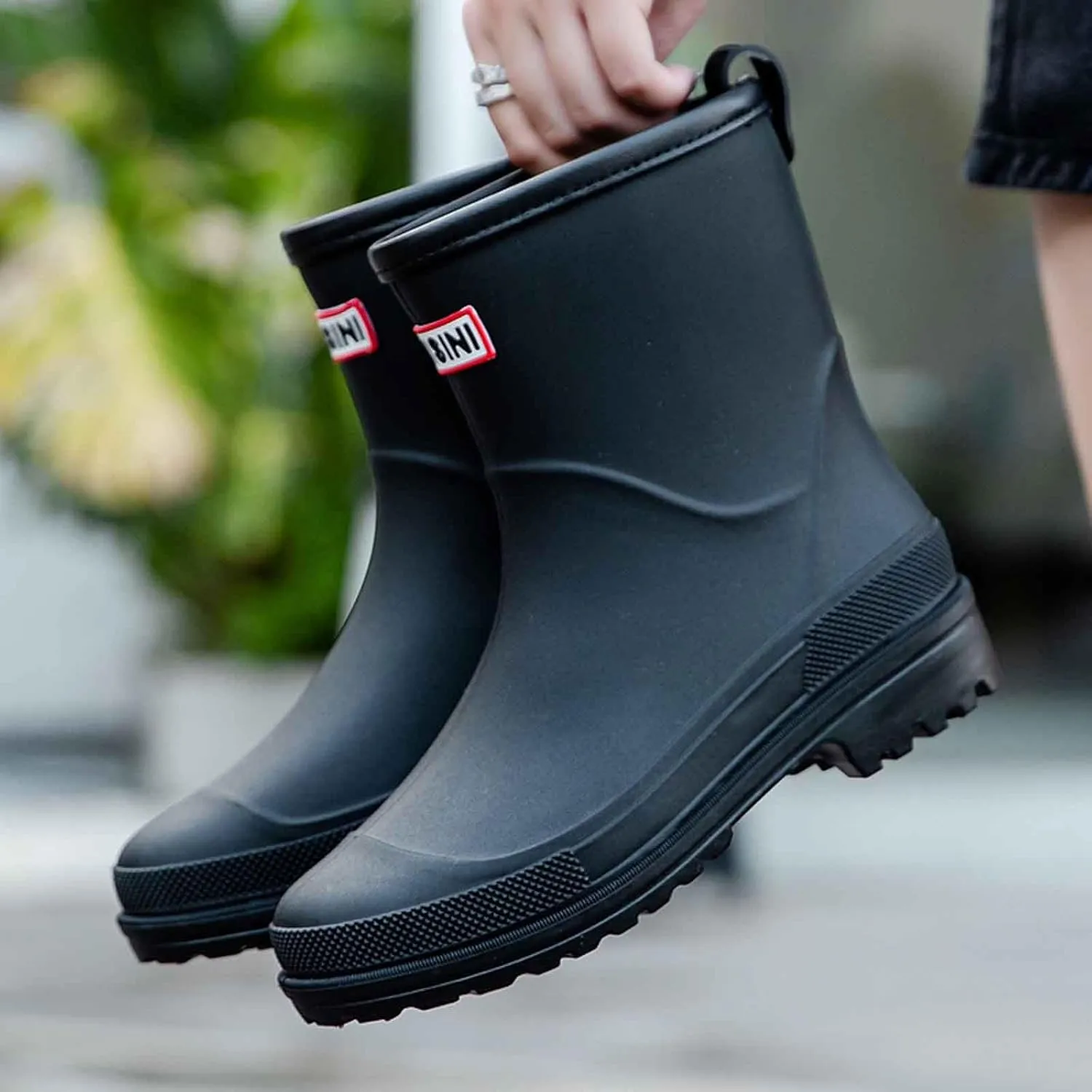 Rain Boots Women Short Rubber Slip Lightweight Water Shoes Unisex Original Garden Durable Fishing Boots Outdoor