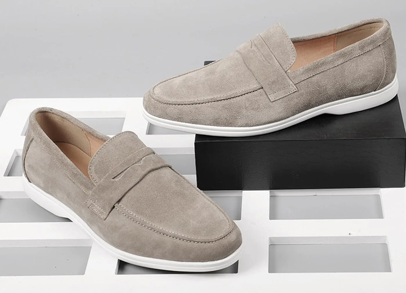 Santimon Men's Leather Dress Loafers - Business & Wedding Shoes | Genuine Leather Derby Moccasins for Suits & Tuxedos | Modern & Comfortable Formal Wear