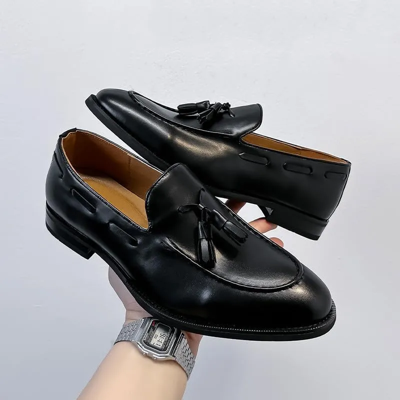 Santimon Men’s Leather Moc Toe Tassel Loafers – Anti-Slip Rubber Sole Lightweight Slip-Ons for Weddings, Office & Formal Events