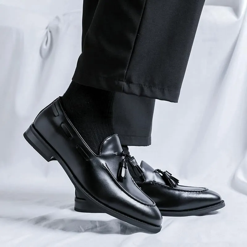 Santimon Men’s Leather Moc Toe Tassel Loafers – Anti-Slip Rubber Sole Lightweight Slip-Ons for Weddings, Office & Formal Events