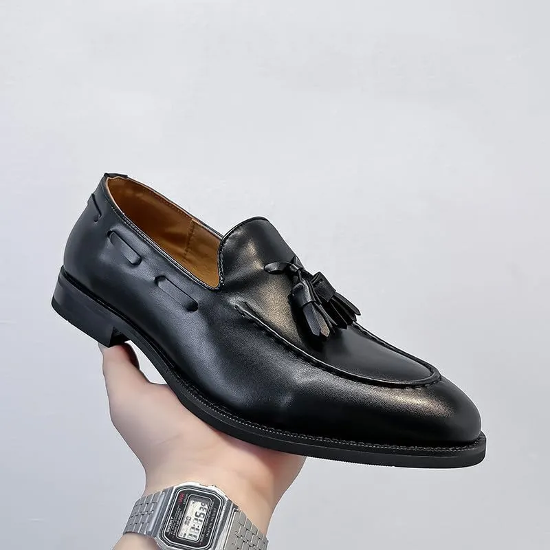 Santimon Men’s Leather Moc Toe Tassel Loafers – Anti-Slip Rubber Sole Lightweight Slip-Ons for Weddings, Office & Formal Events