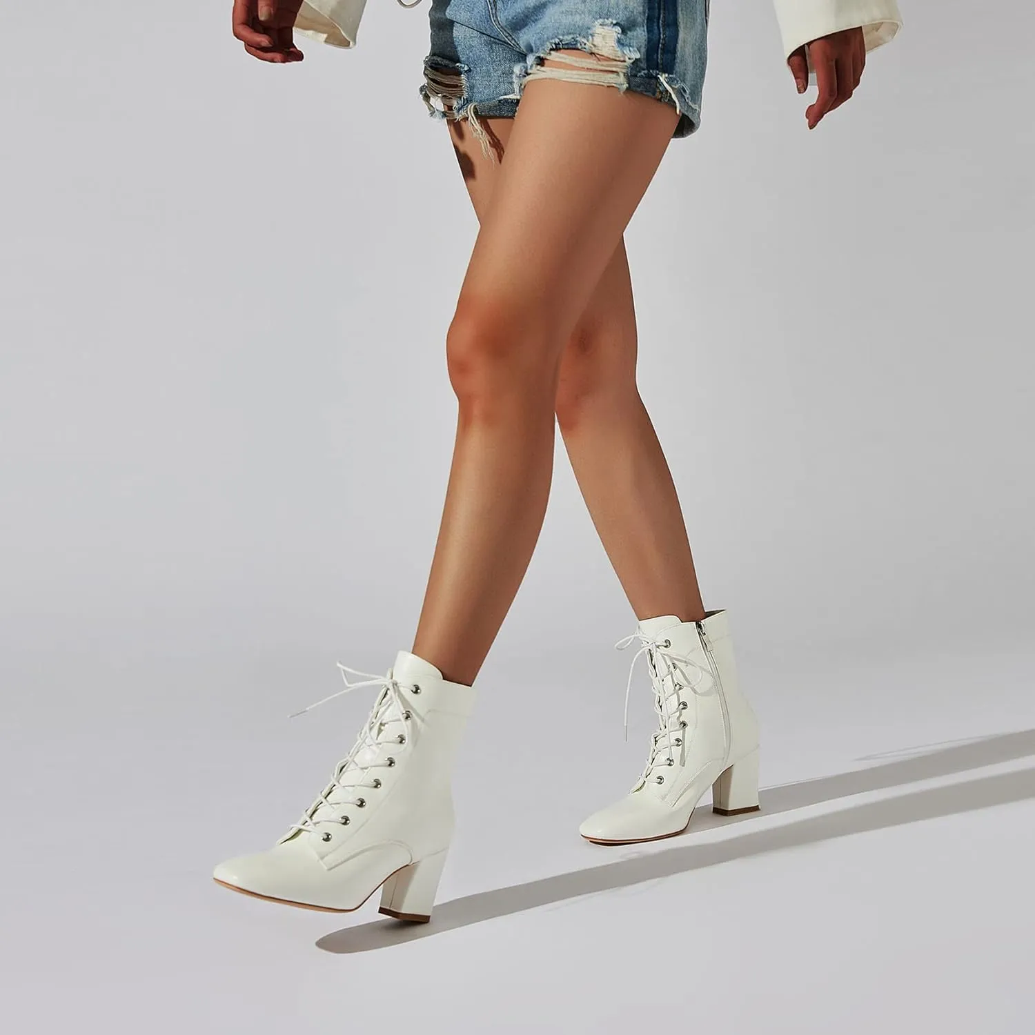 SEIFIN Cowgirl Boots GOGO Booties Lace Up Ankle Booties Chunky Heels Ankle Boots for Woman