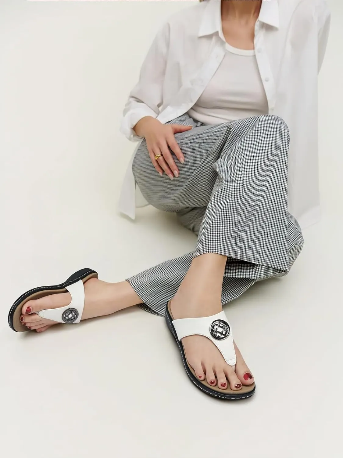 SHIBEVER Womens Flat Thong Sandals: Comfortable Walking Summer Casual Flip Flops for Women