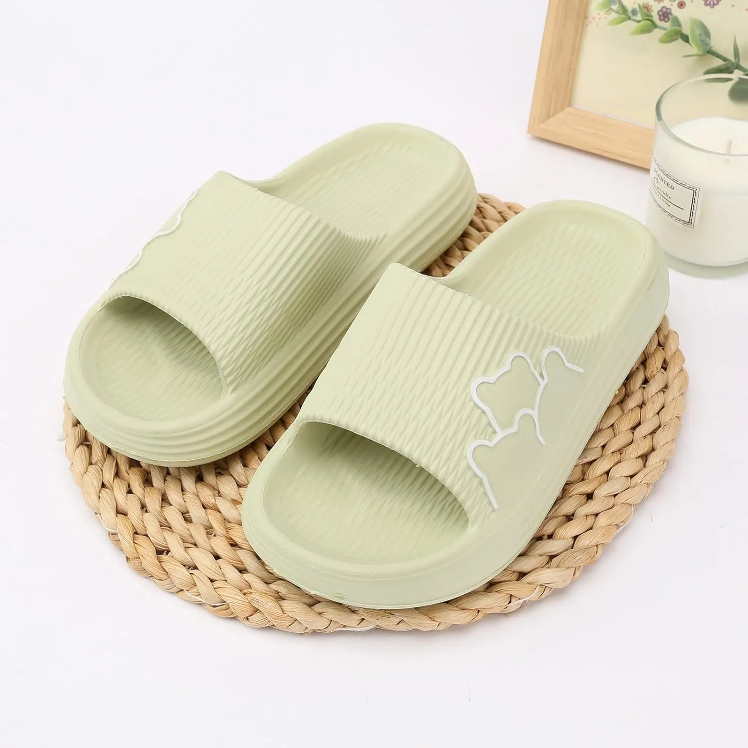 Slipper Indoor and Outdoor Men and Women Shoes Indoor Outdoor Home Slippers Fashionable Lightweight Sandals