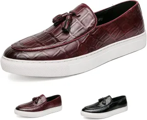 WENOREG Men's Leather Tassel Flat Slip-On Comfort Loafers,Fashion Round Toe Faux Crocodile Grain Flat Heel Anti-Slip Resistant Walking Causal Work Driving Party Shoes