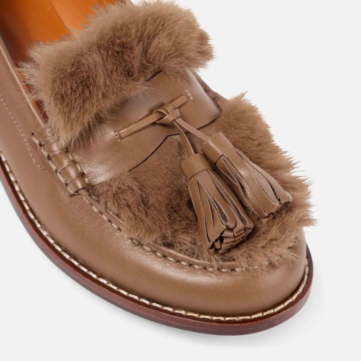 Women Low Chunky Heel Loafer Shoes Tassel Fluffy Round Toe Slip On Dress Loafers Fringe 1 Inch Block Low Heel Dress Shoes Fur Penny Loafers Comfort Office Shoes Classic 4-11 M US