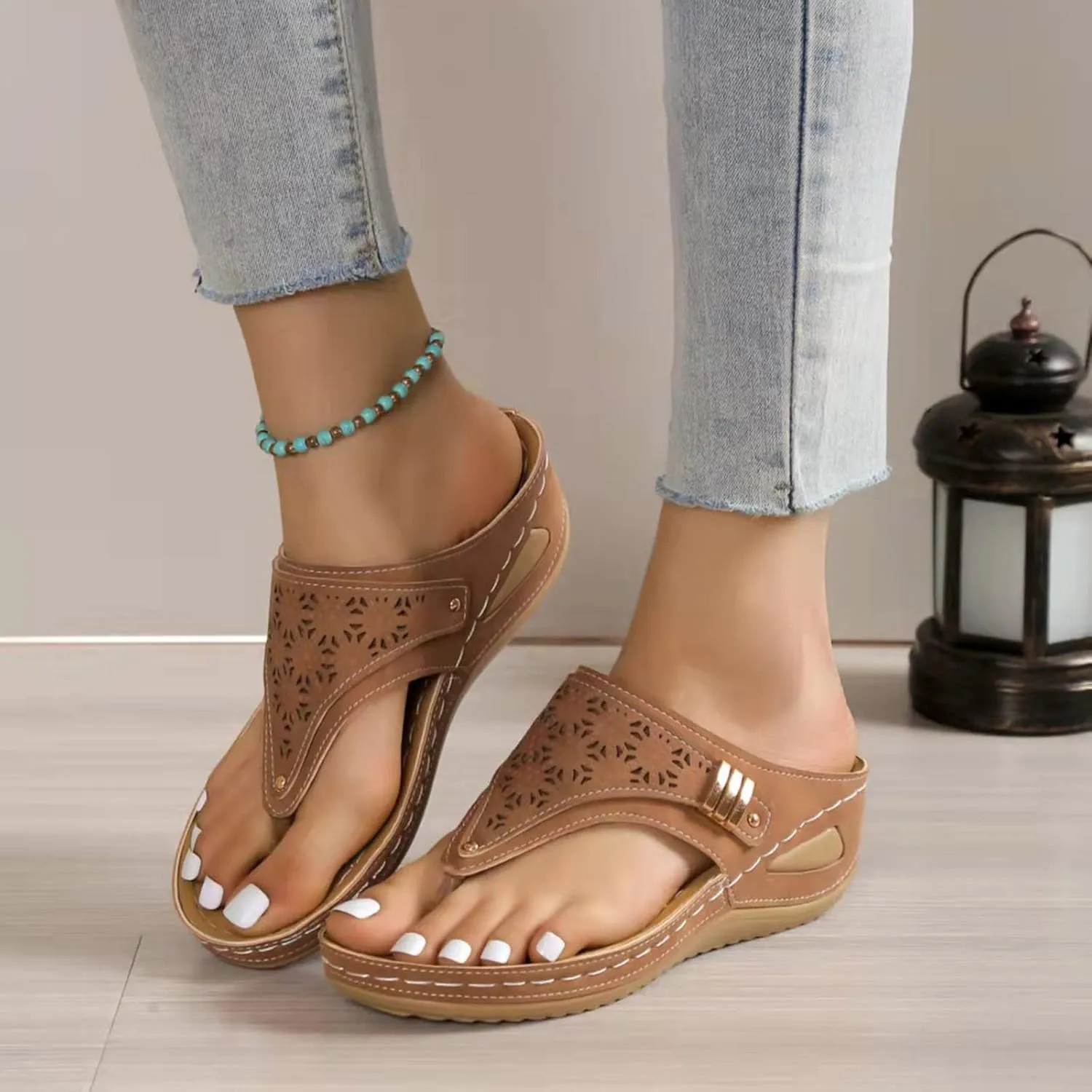 Women’s Arch Support Flowers Clip Toe Sandals Breathable Comfortable Walking Soft Nano-foam Platform Wide Width Wedges