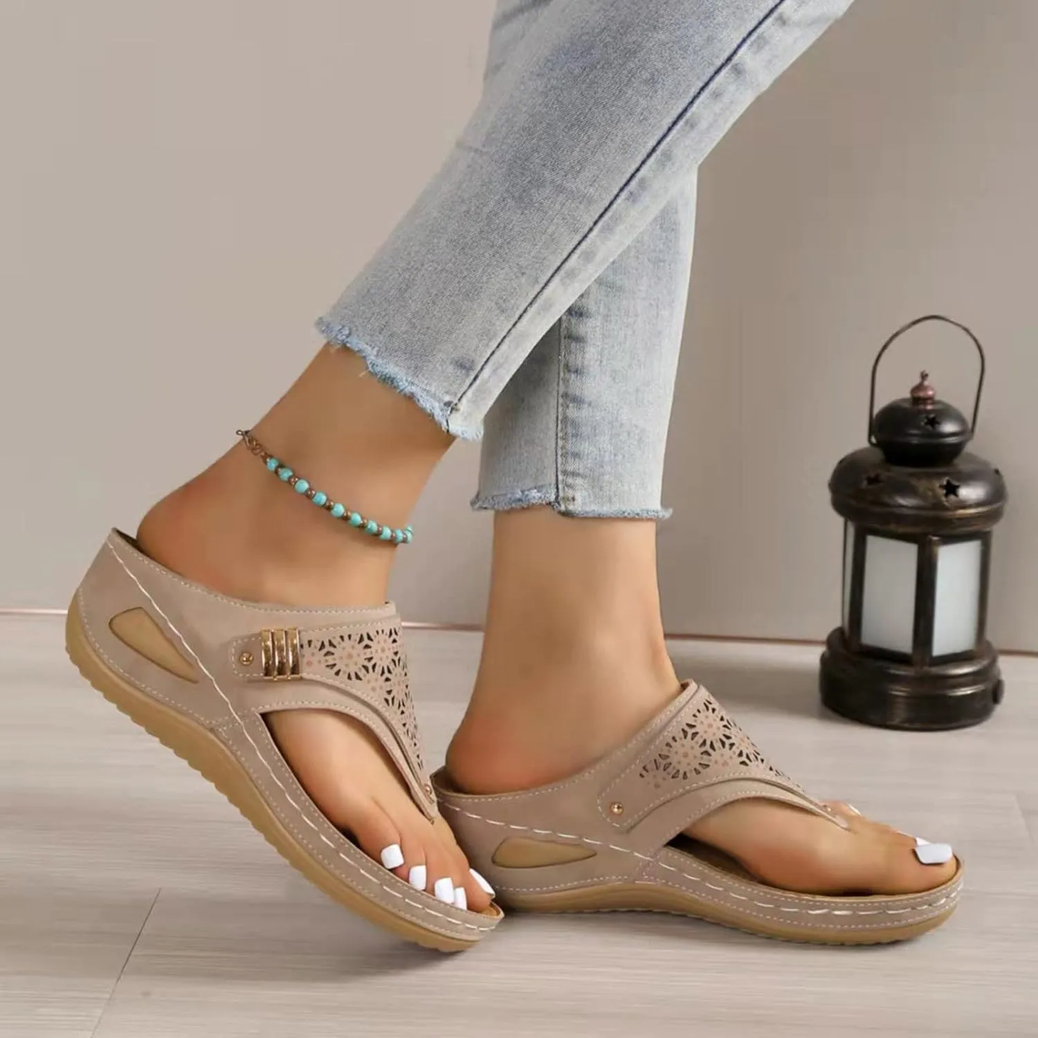 Women’s Arch Support Flowers Clip Toe Sandals Breathable Comfortable Walking Soft Nano-foam Platform Wide Width Wedges