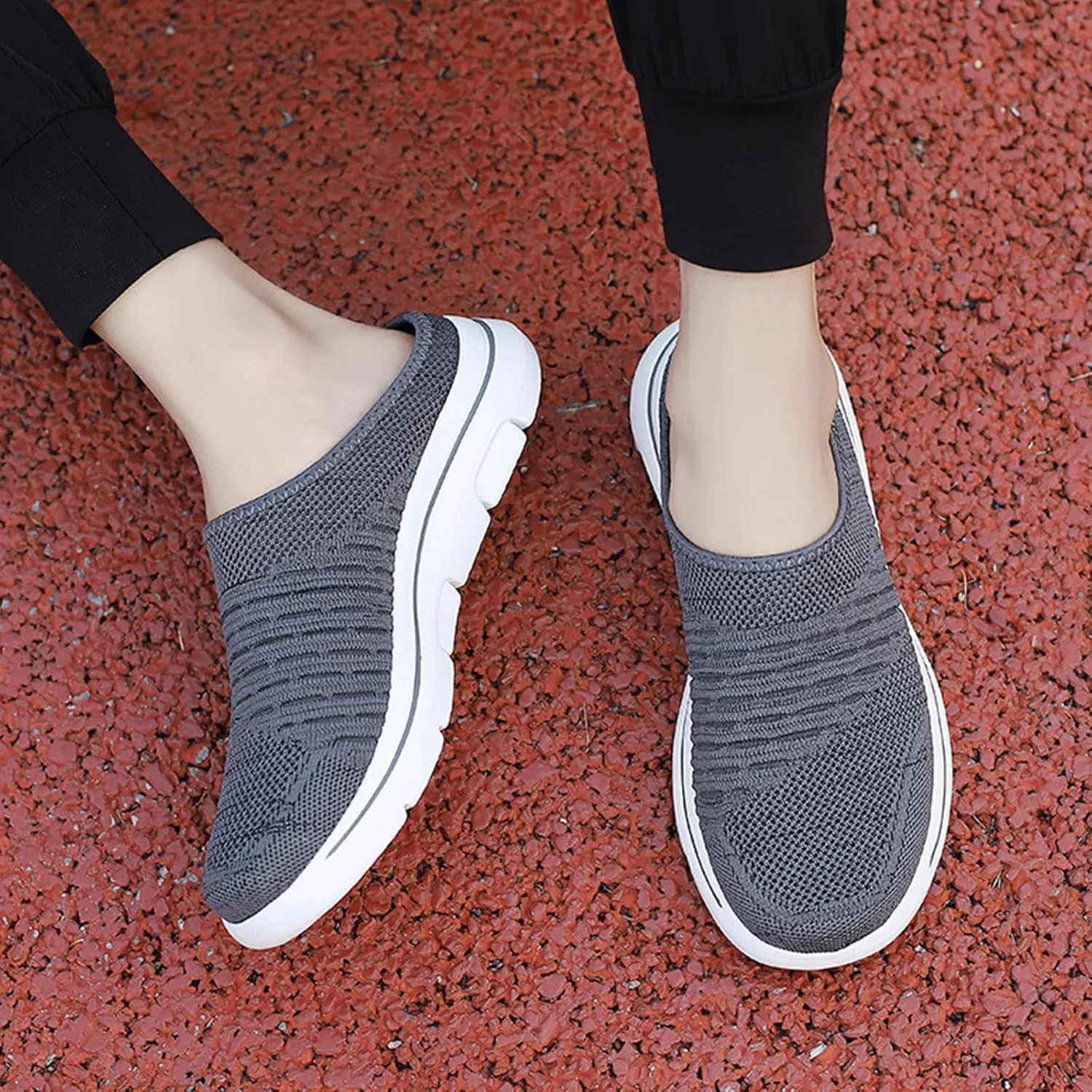 Womens Breathable Mesh Walking Mules Lightweight Breathable Slippers Mesh Slip-on Mule Shoes Orthopedic Closed Toe Sandal