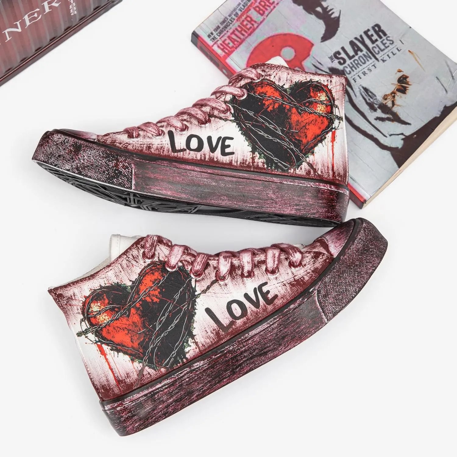 Women's Fashion Sneakers Heart-Shaped Graffiti Classic High Top Canvas Shoes Casual Walking Shoes