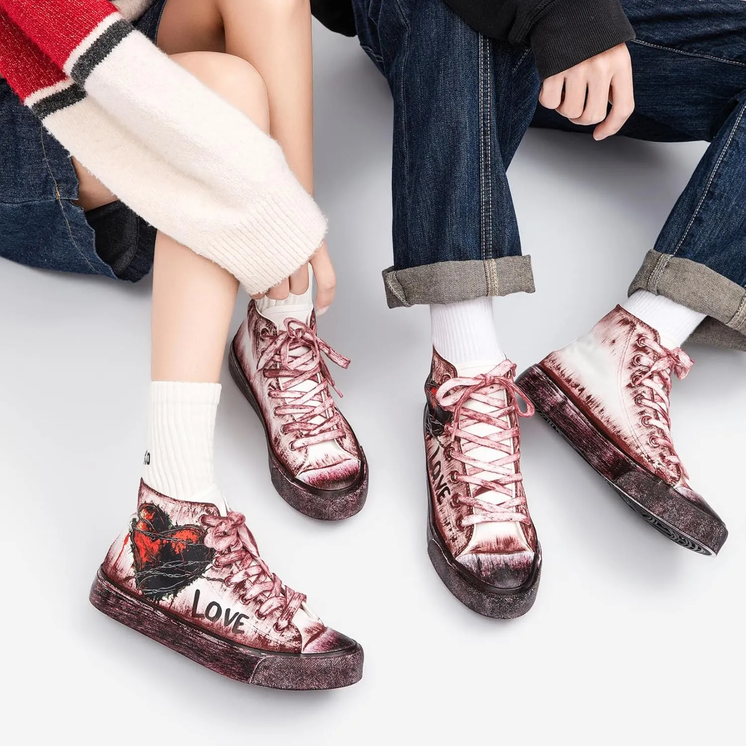 Women's Fashion Sneakers Heart-Shaped Graffiti Classic High Top Canvas Shoes Casual Walking Shoes