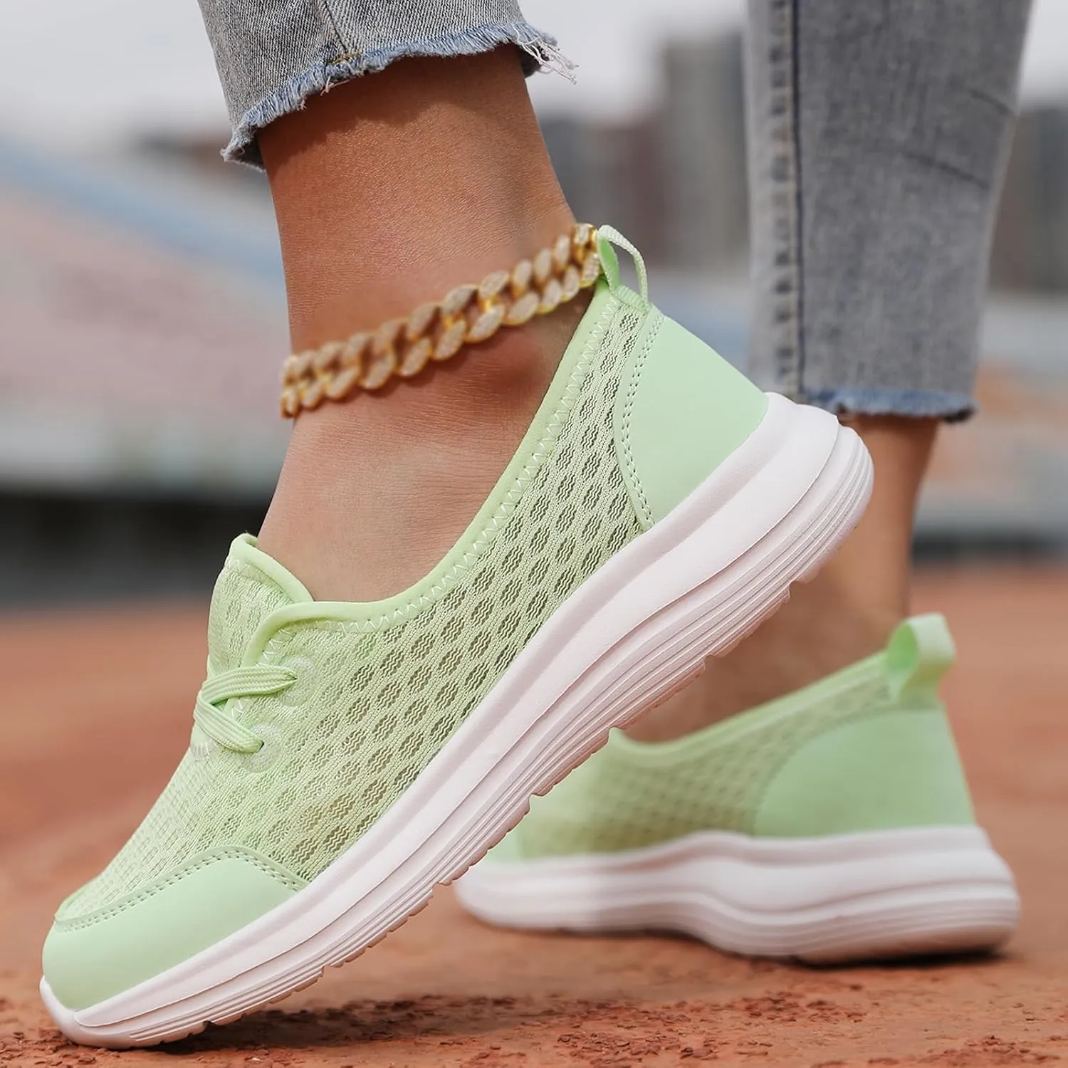 Womens Loafers Slip On Shoes Low Top Fashion Sneakers Breathable Slip On Arch Support Non-Slip Shoes Casual Walking Shoes