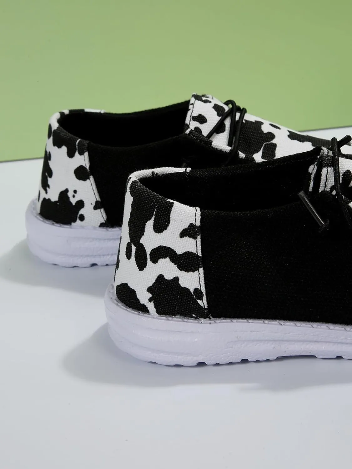 Women's Milky Cow Print Slip-On Loafers - Lightweight Comfortable Casual Shoes with Elastic Laces, Foam Outsole, Orthotic Walking Shoes for Daily Wear, US 6-10