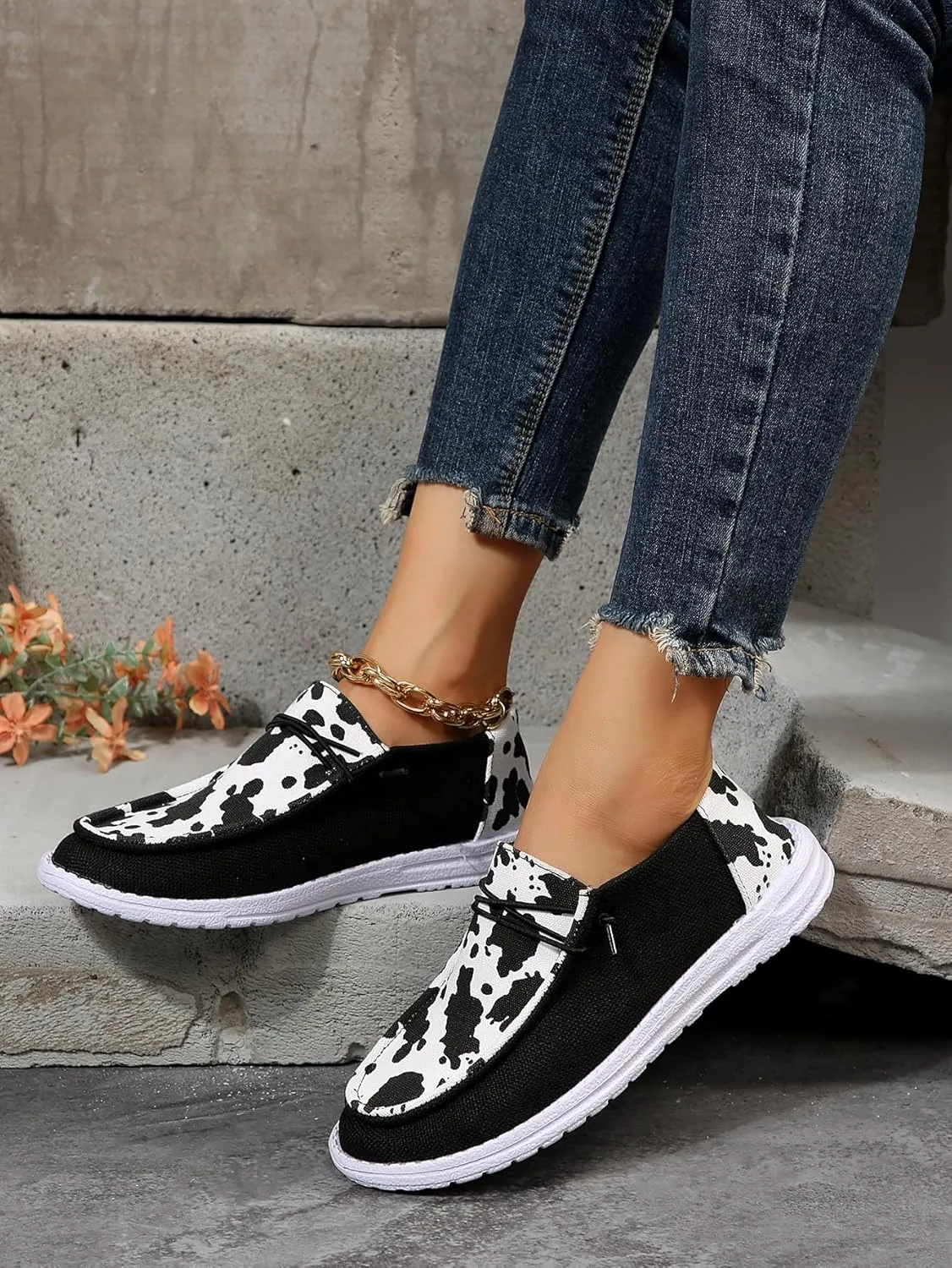 Women's Milky Cow Print Slip-On Loafers - Lightweight Comfortable Casual Shoes with Elastic Laces, Foam Outsole, Orthotic Walking Shoes for Daily Wear, US 6-10
